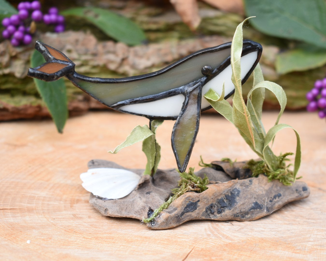Glass whale #108