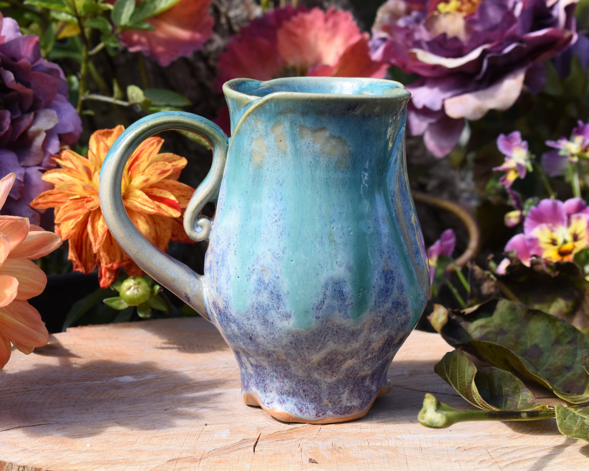 Rosebud mug #208
