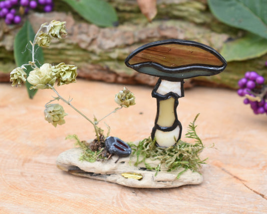 Glass mushroom and ladybug #106