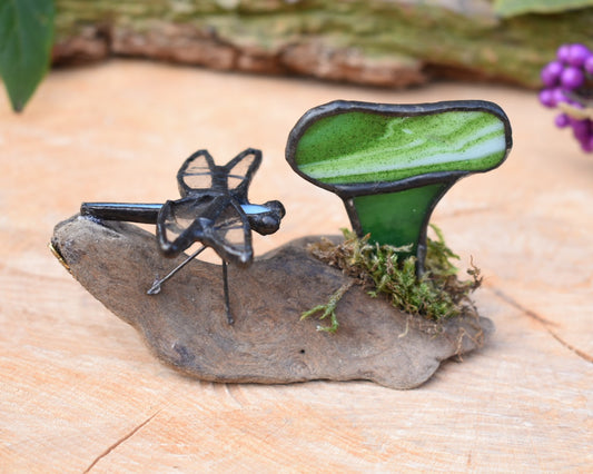 Glass mushroom and dragonfly #99