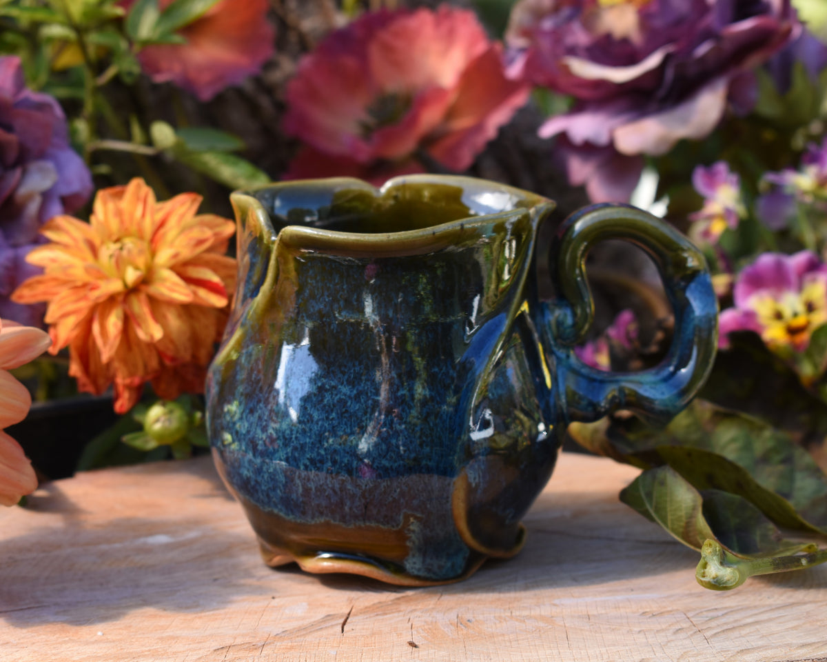 Rosebud mug #203